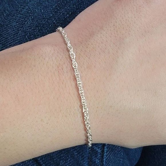 Sterling silver twist chain bracelet - Picture 2 of 3